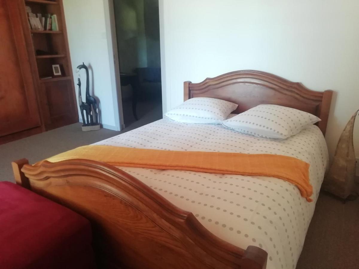 Chez Sophie Et Gilles Bed & Breakfast Monistrol-sur-Loire Екстериор снимка